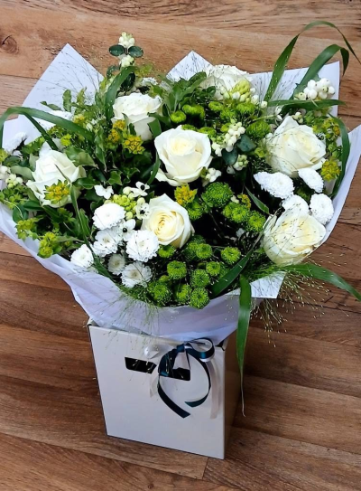 Nature ride - White and greens fresh flowers